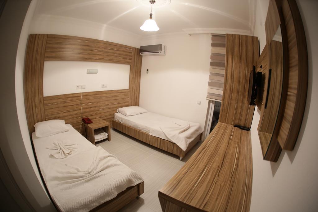 Araucaria Pension Antalya Habitación foto