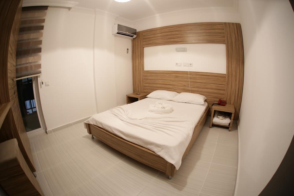 Araucaria Pension Antalya Habitación foto